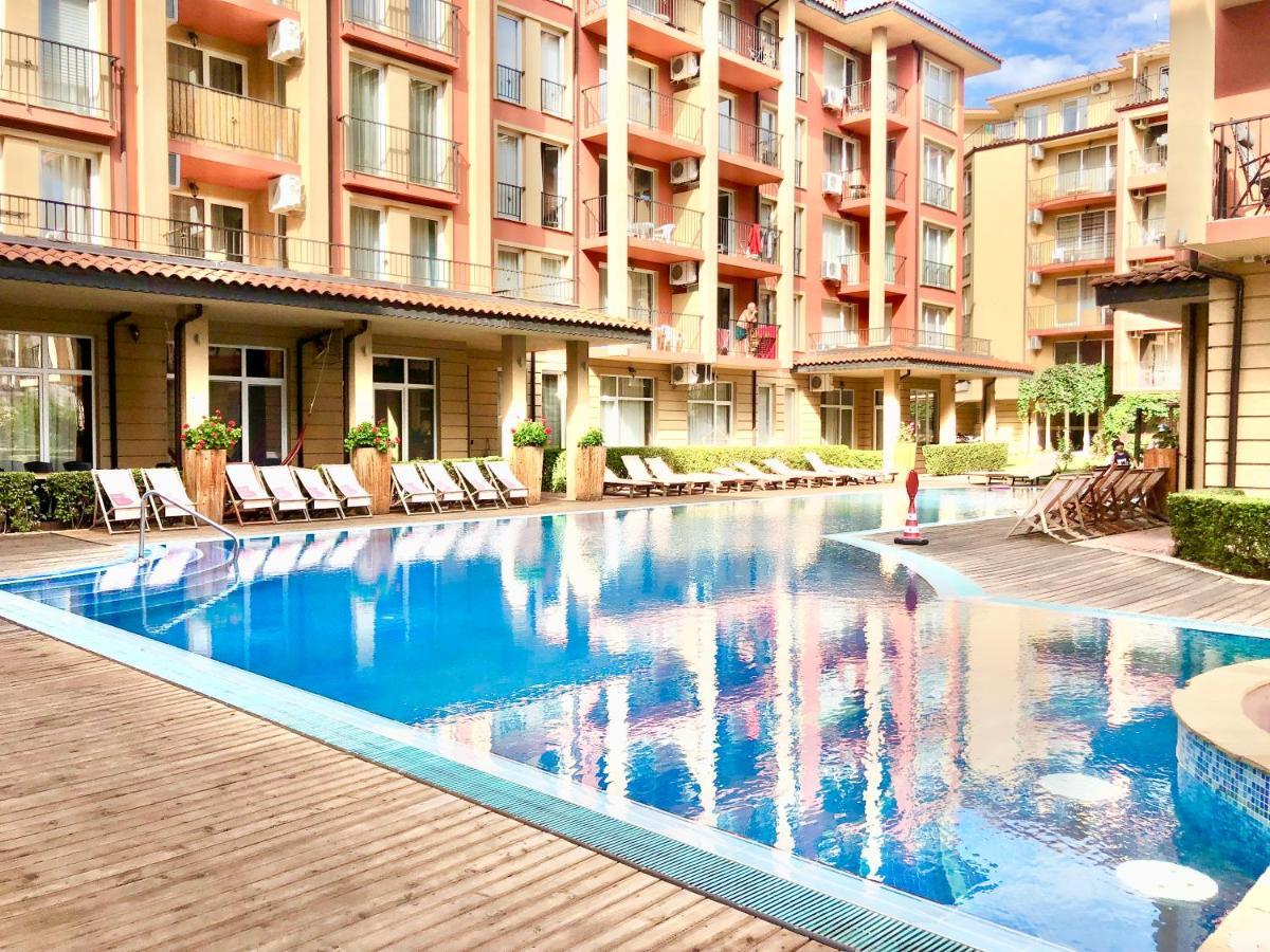 סאני ביץ' Sunny View Central - Menada Apartments מראה חיצוני תמונה