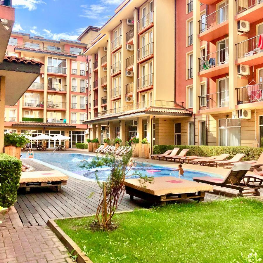 סאני ביץ' Sunny View Central - Menada Apartments מראה חיצוני תמונה