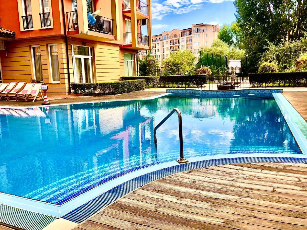 סאני ביץ' Sunny View Central - Menada Apartments מראה חיצוני תמונה