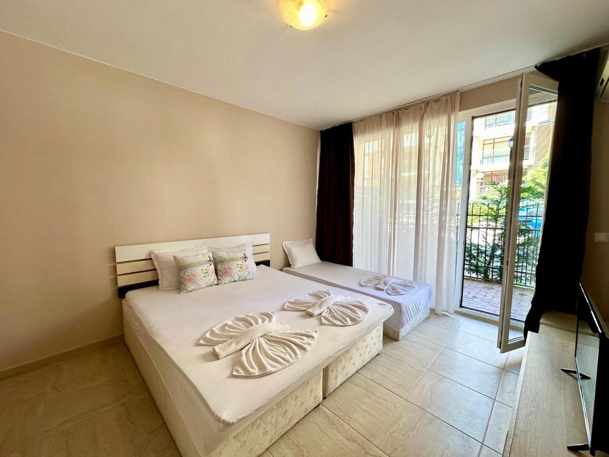 סאני ביץ' Sunny View Central - Menada Apartments חדר תמונה